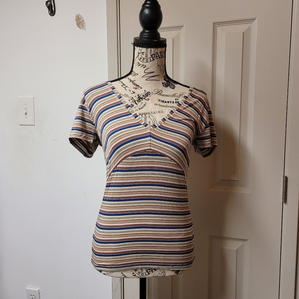 Nwt Rvca Mariners top Size Medium - Picture 3 of 7